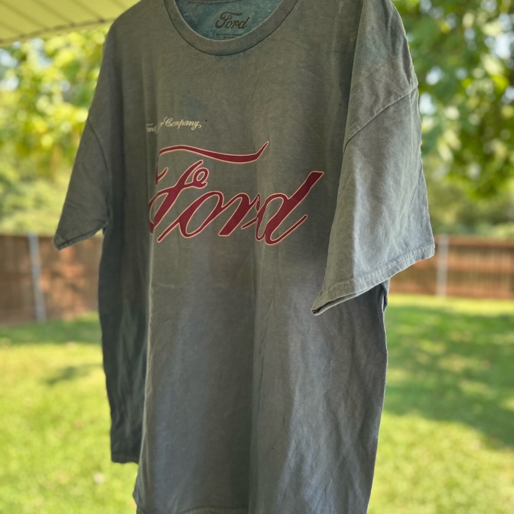 FORD Graphic Tee